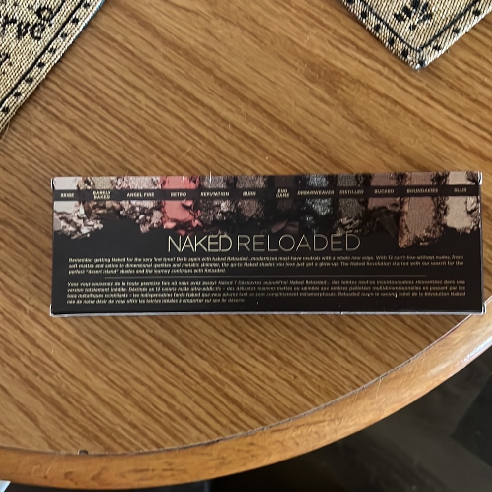 Urban decay naked eye shadow pallete - Picture 2 of 2